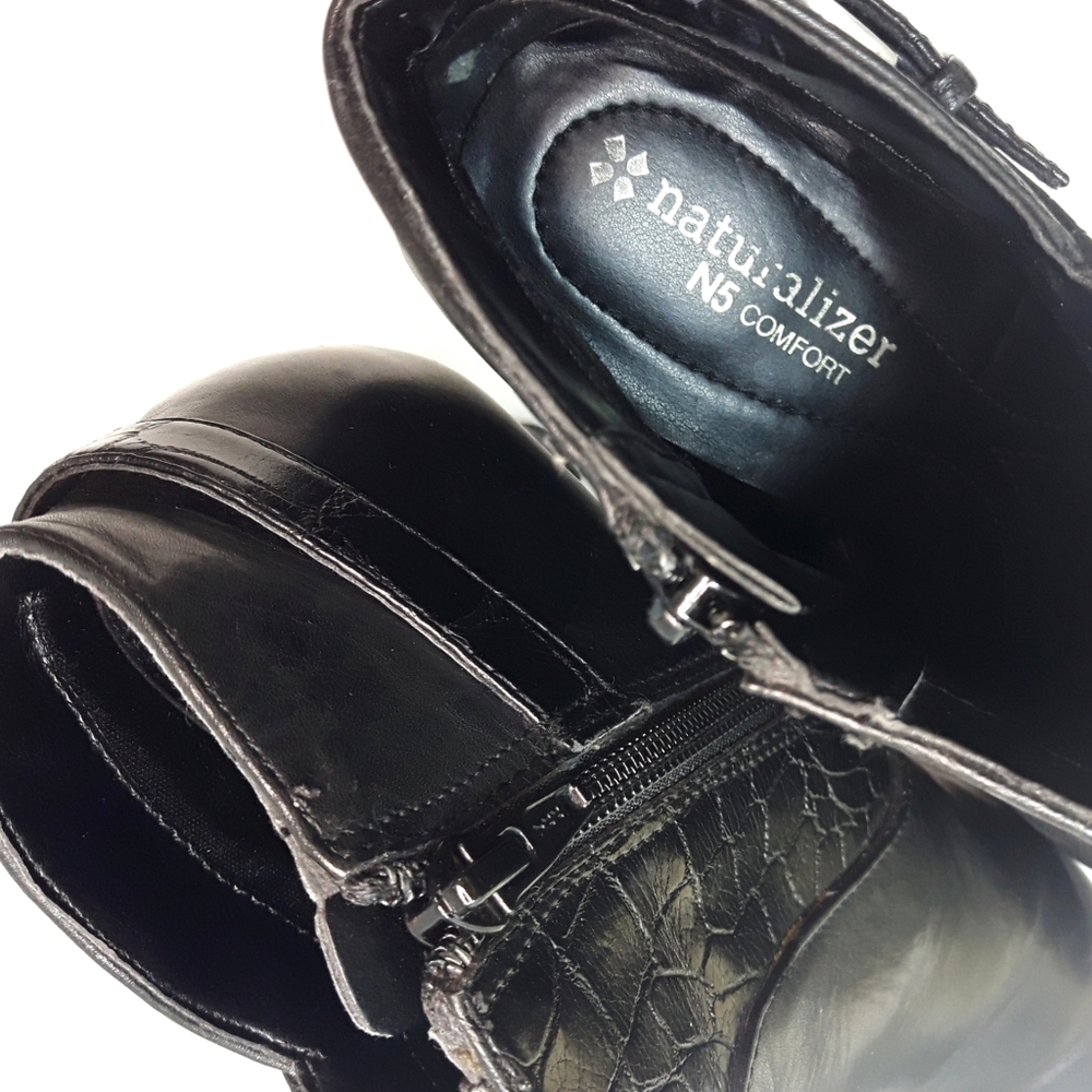 Naturalizer🖤Black Ankle Heel Booties|Genuine Leather - Picture 6 of 11